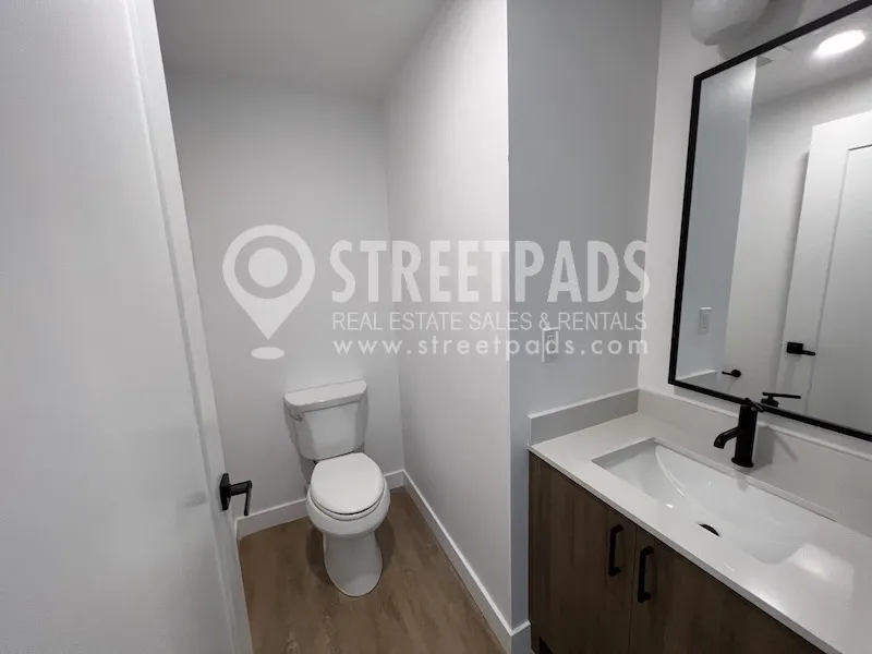 199 Gardner St, West Roxbury