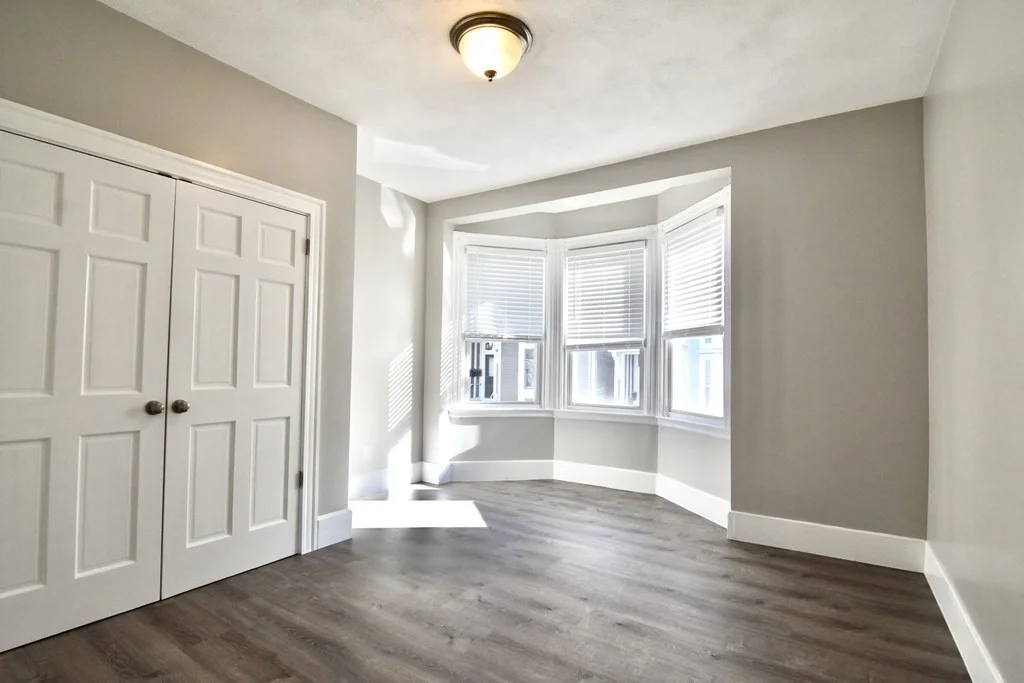 61 Gates St, South Boston