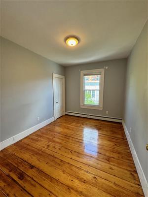 229 Broadway, The Port