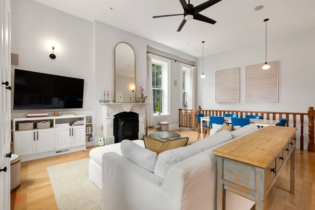 200 Amory St, Jamaica Plain