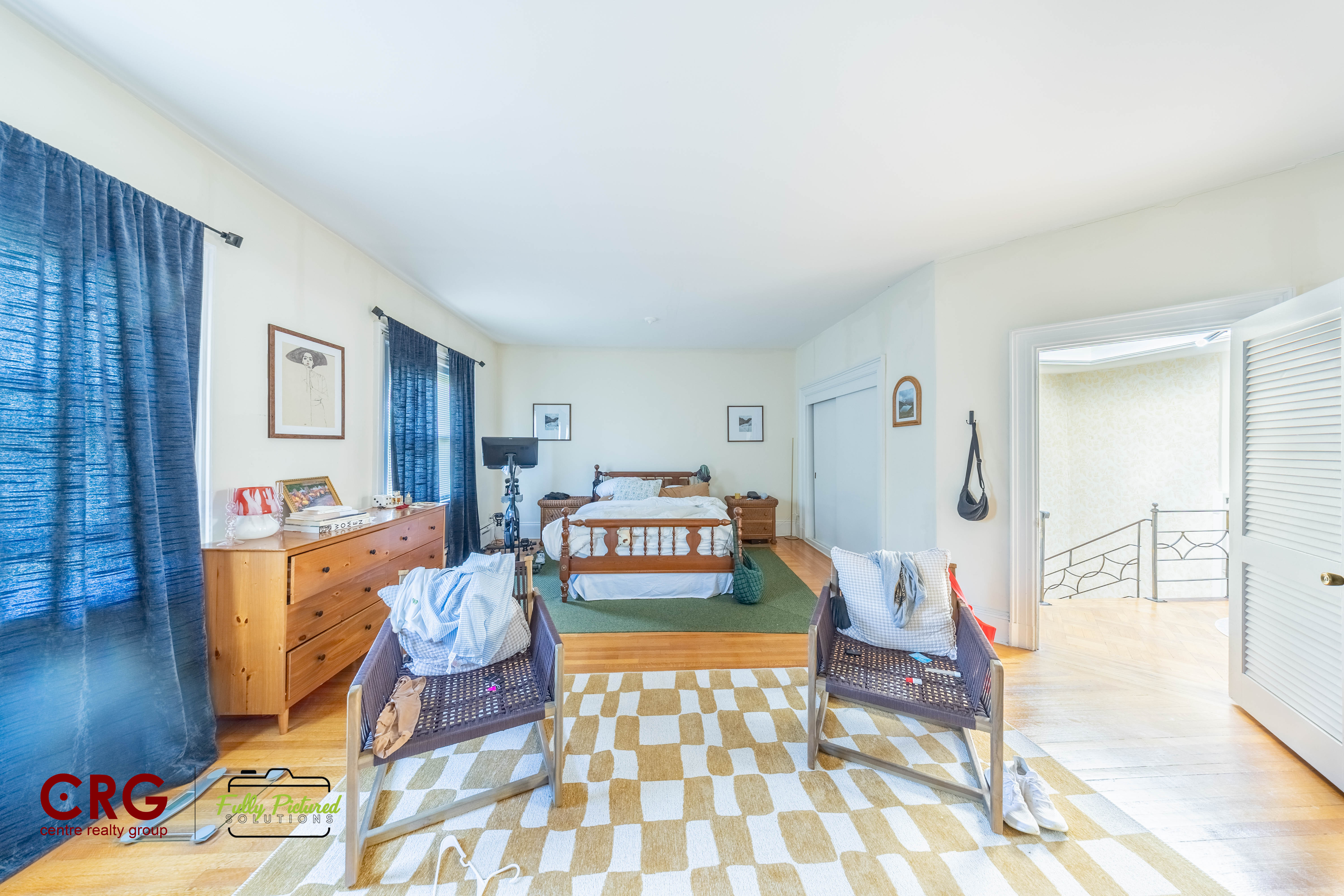 1712 Beacon St, Brookline