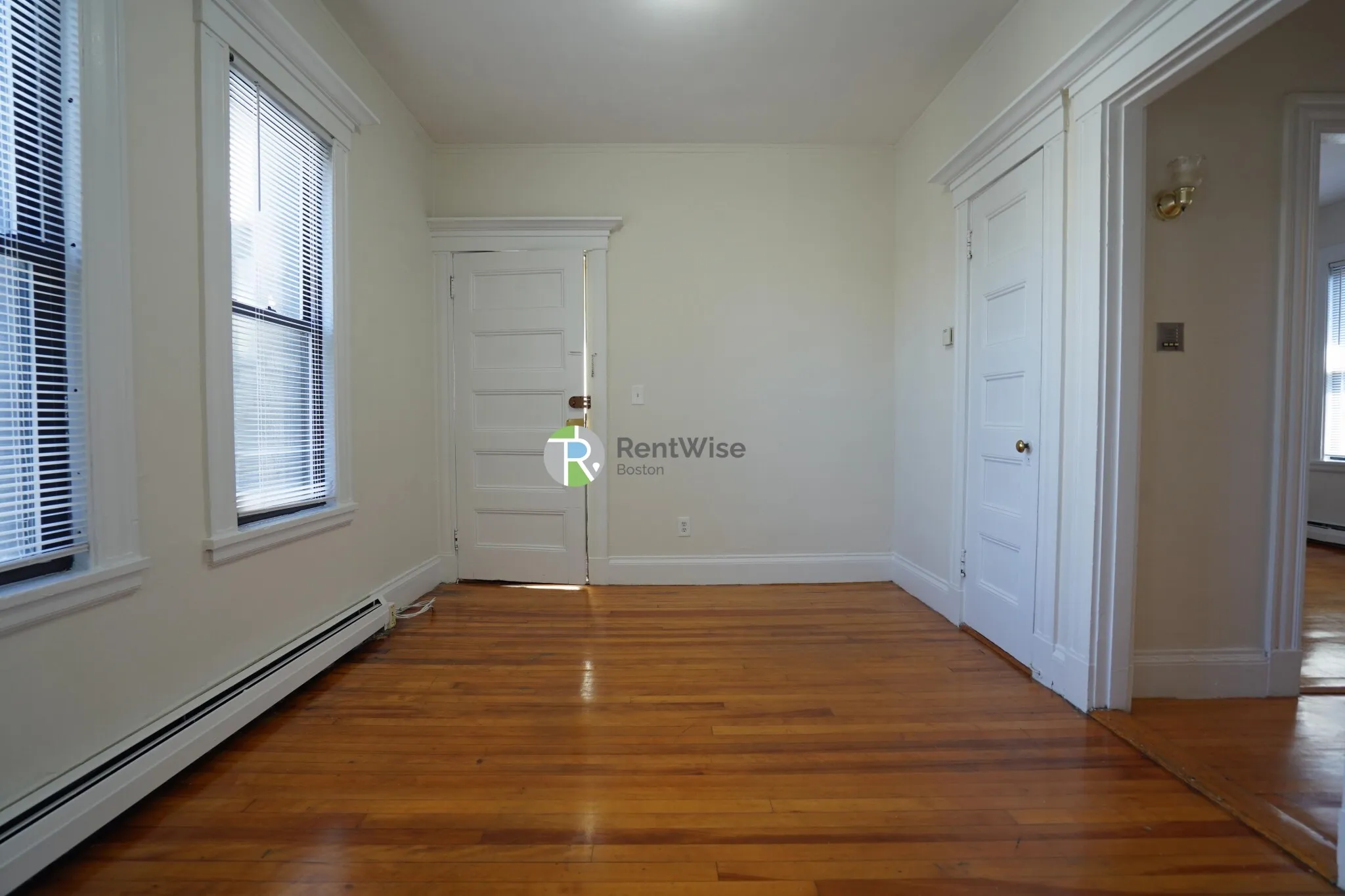 72 Gardner St, Allston