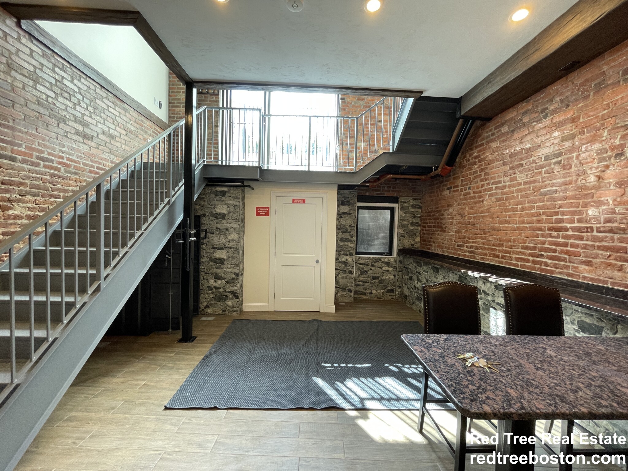 1028 Commonwealth Ave, Boston