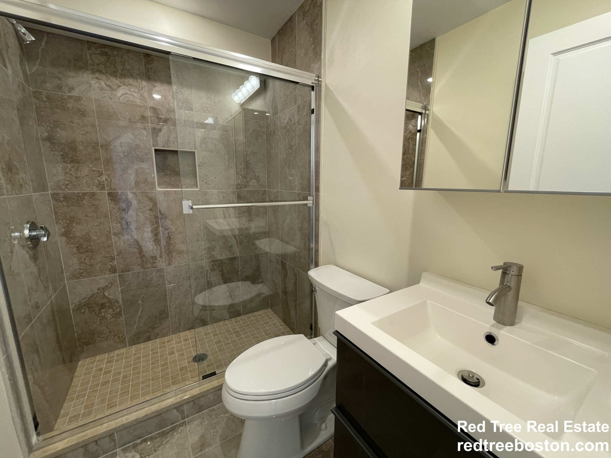 1028 Commonwealth Ave, Boston