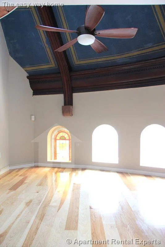 17 Bow St, Union Square