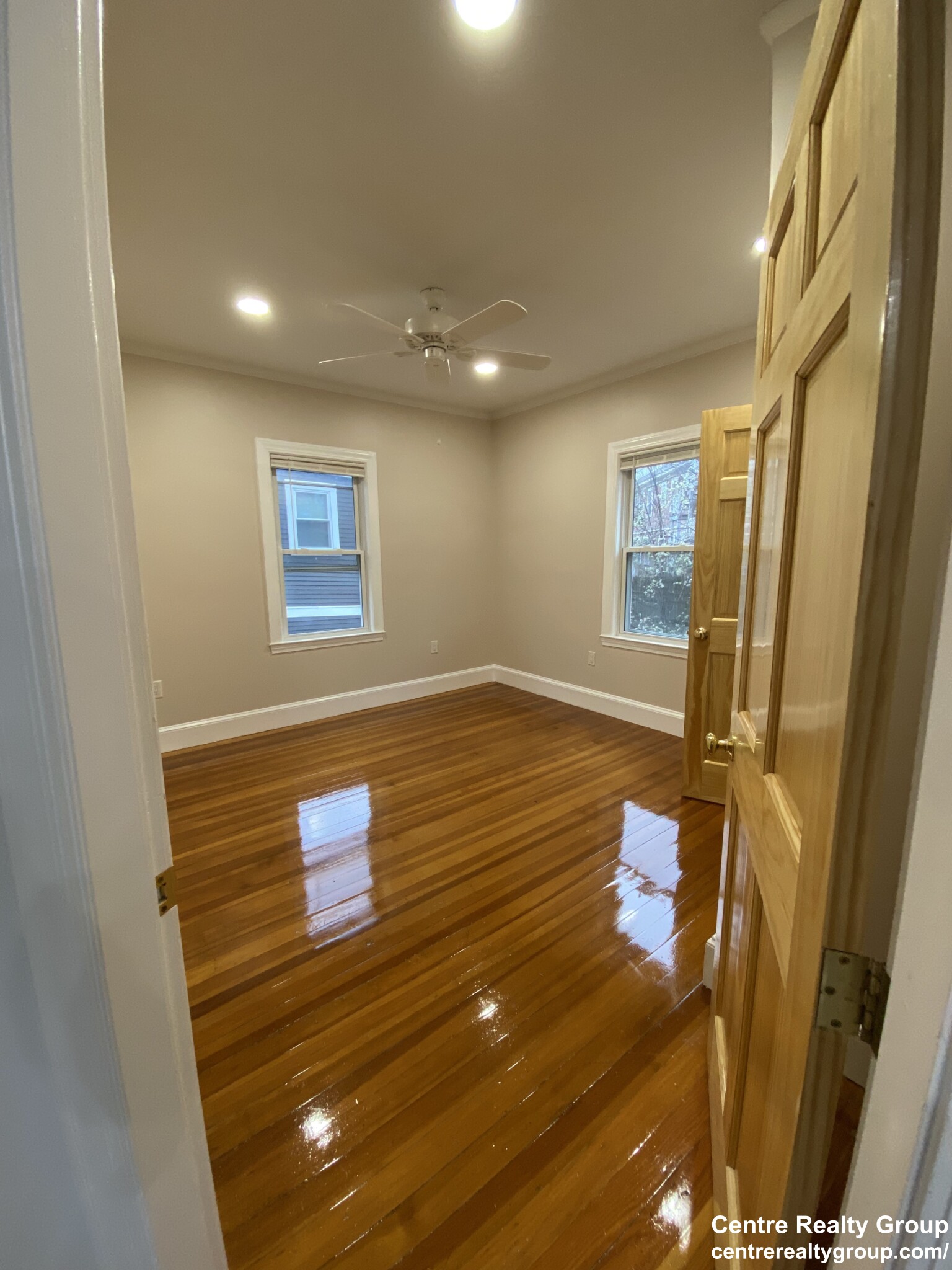 200 Hyde Park Ave, Jamaica Plain