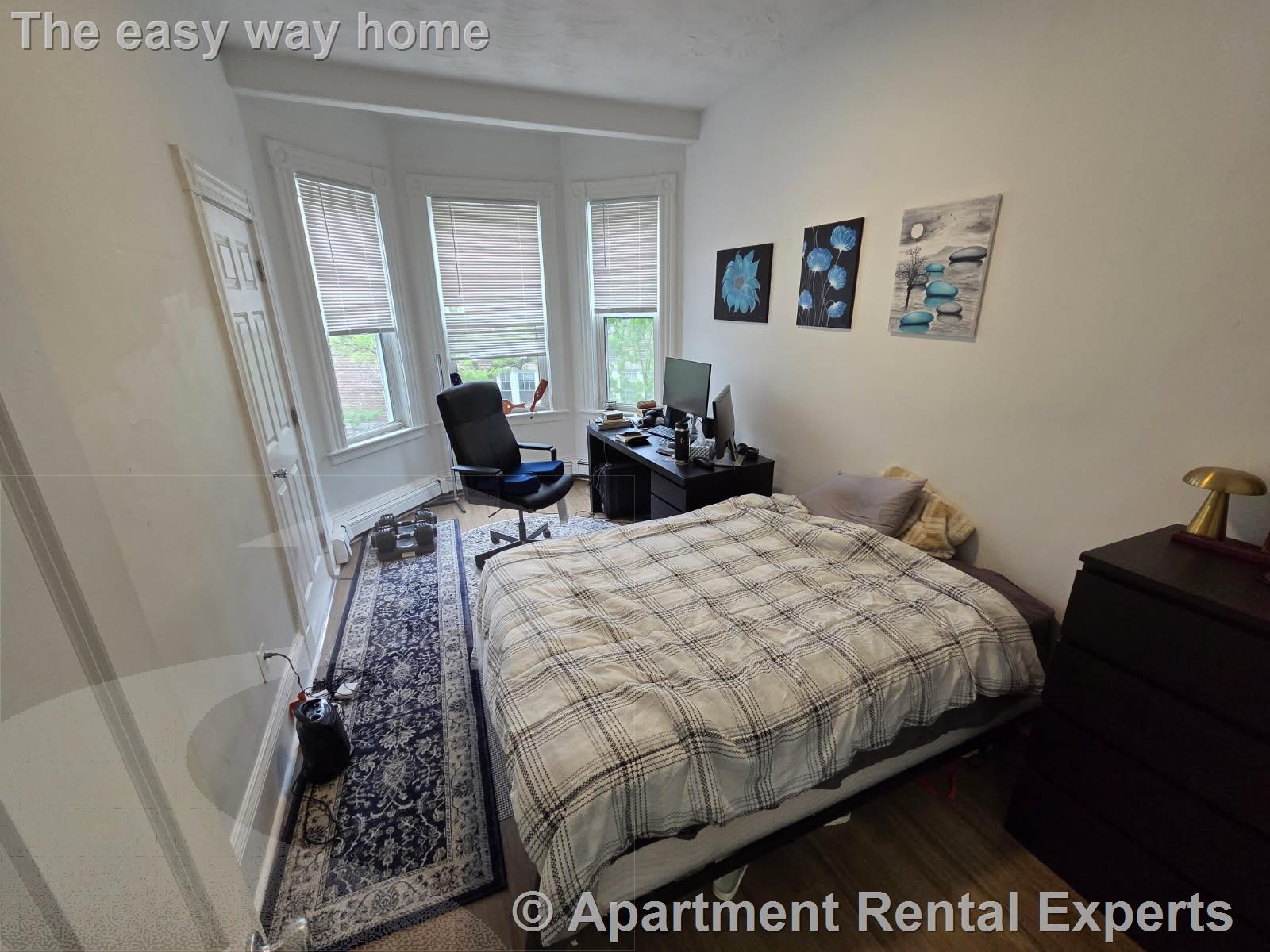 254 Windsor St, Central Square