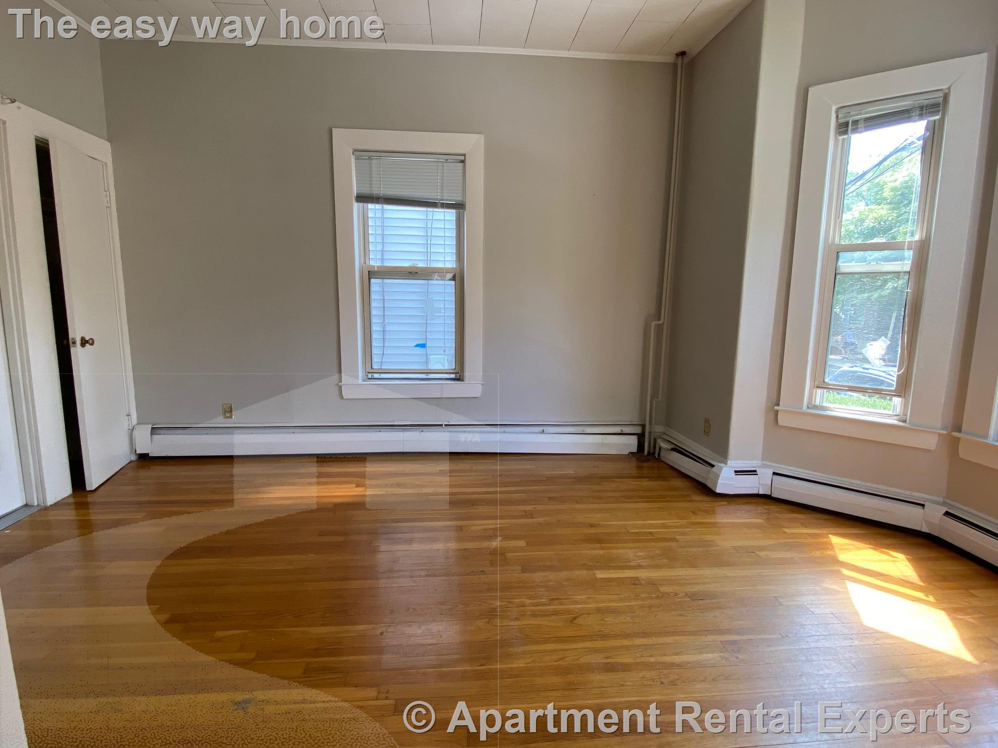 220 Banks St, Riverside