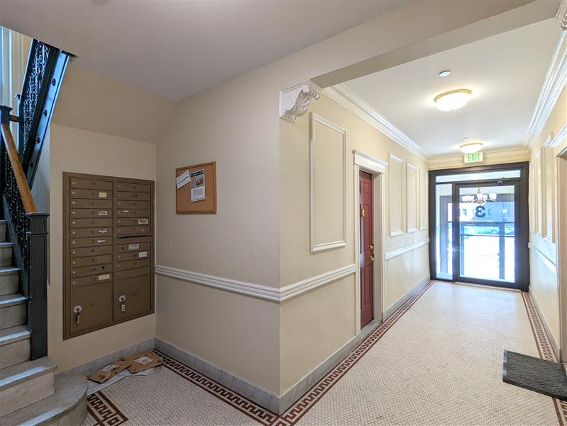 3 Chauncy St, Neighborhood Nine