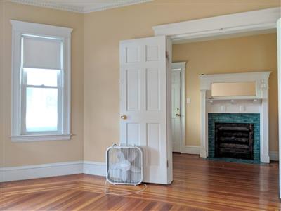 179 College Ave, Tufts