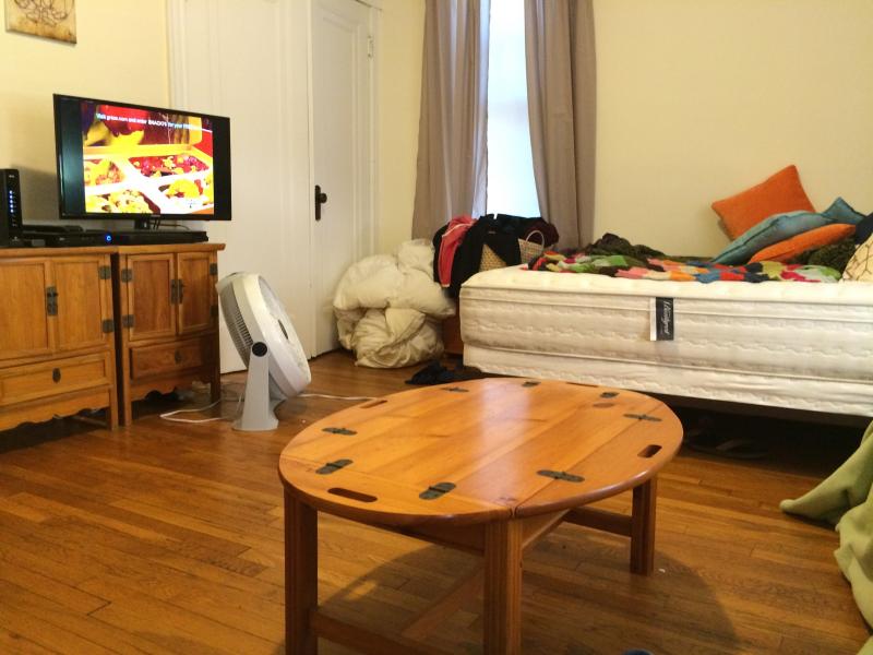 1610 Massachusetts Ave, Neighborhood Nine