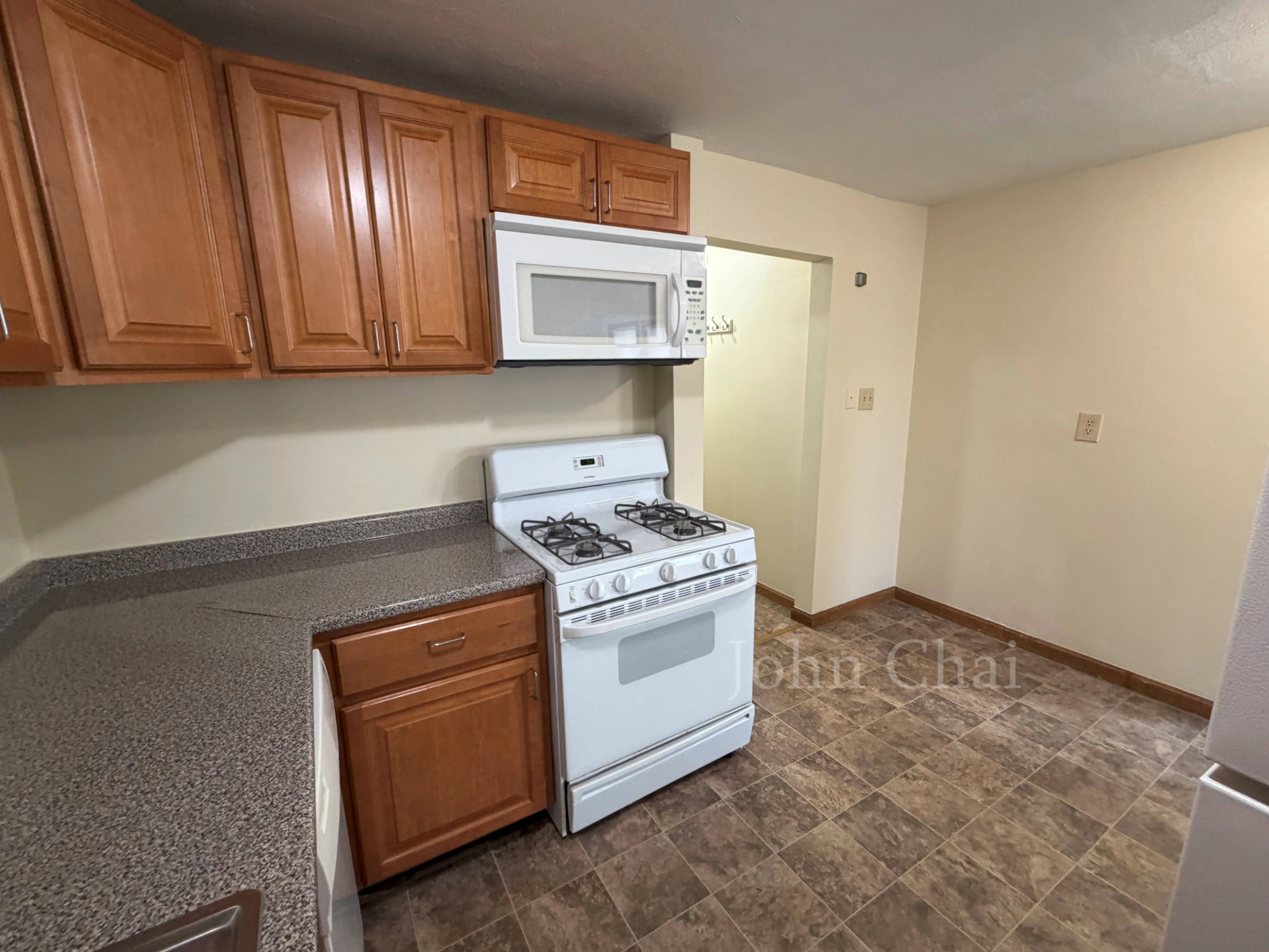 96 Nichols Ave, Watertown