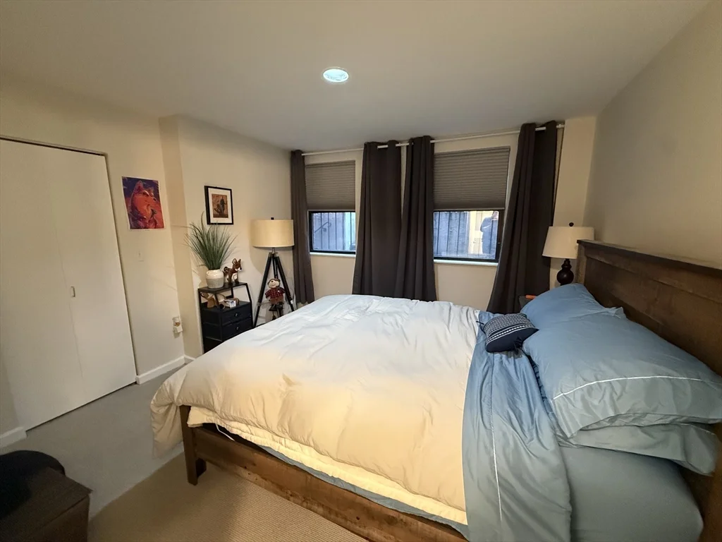 18-20 E Springfield St, South End