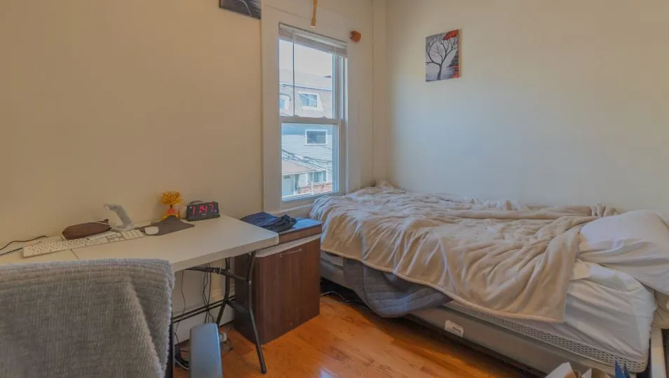 22 Suffolk St, The Port