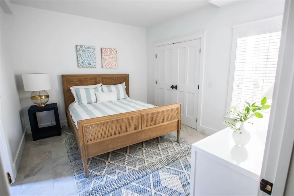 43 Vestal St, Nantucket (vil)