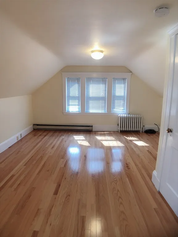 31 Gilbert Rd, Belmont