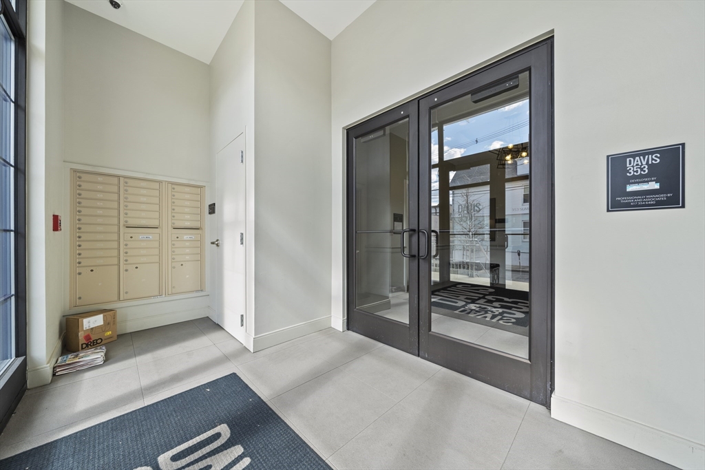 353 Summer St, Davis Square