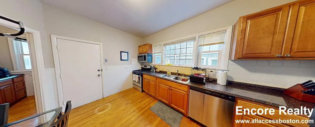 23 Tufts St, Cambridgeport