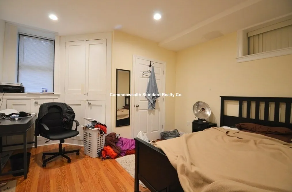 1203 Beacon St, Brookline