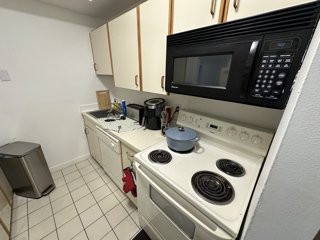 72 Euston Rd, Brighton