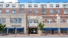 25 Crescent St, South Side