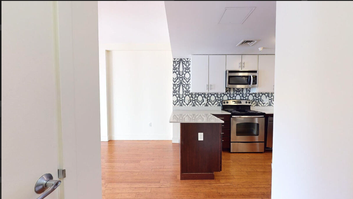 8 Winter St, Downtown