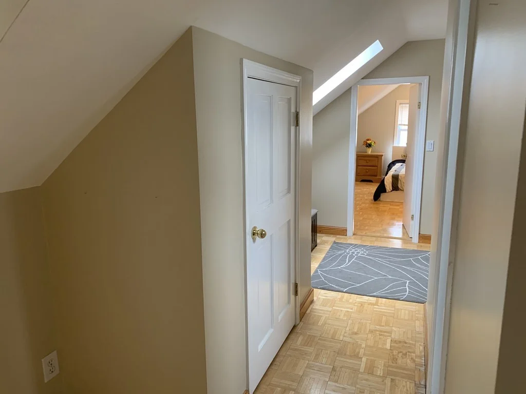 61 Puritan Rd, Assembly Square