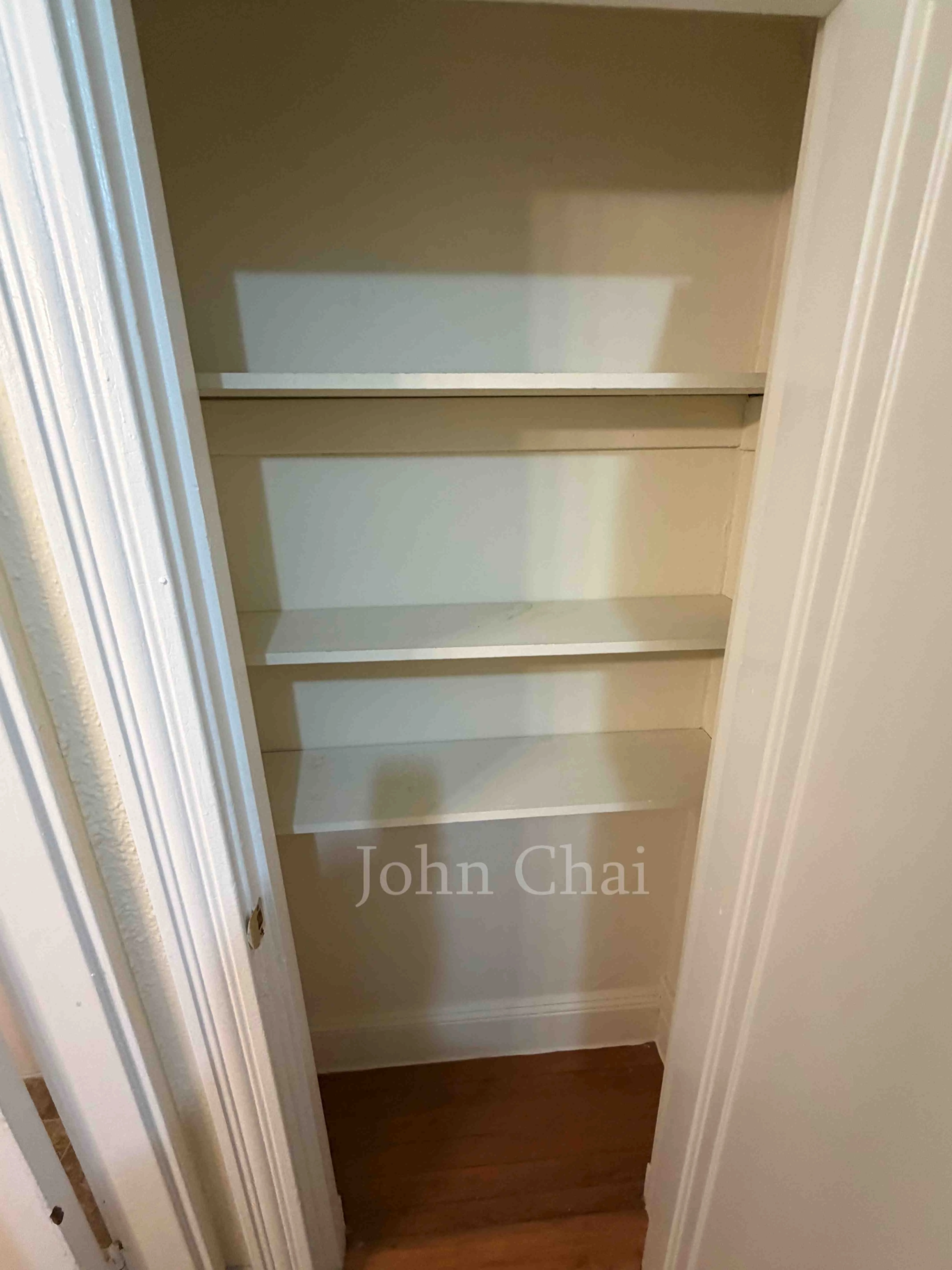 51 Linden St, Dorchester