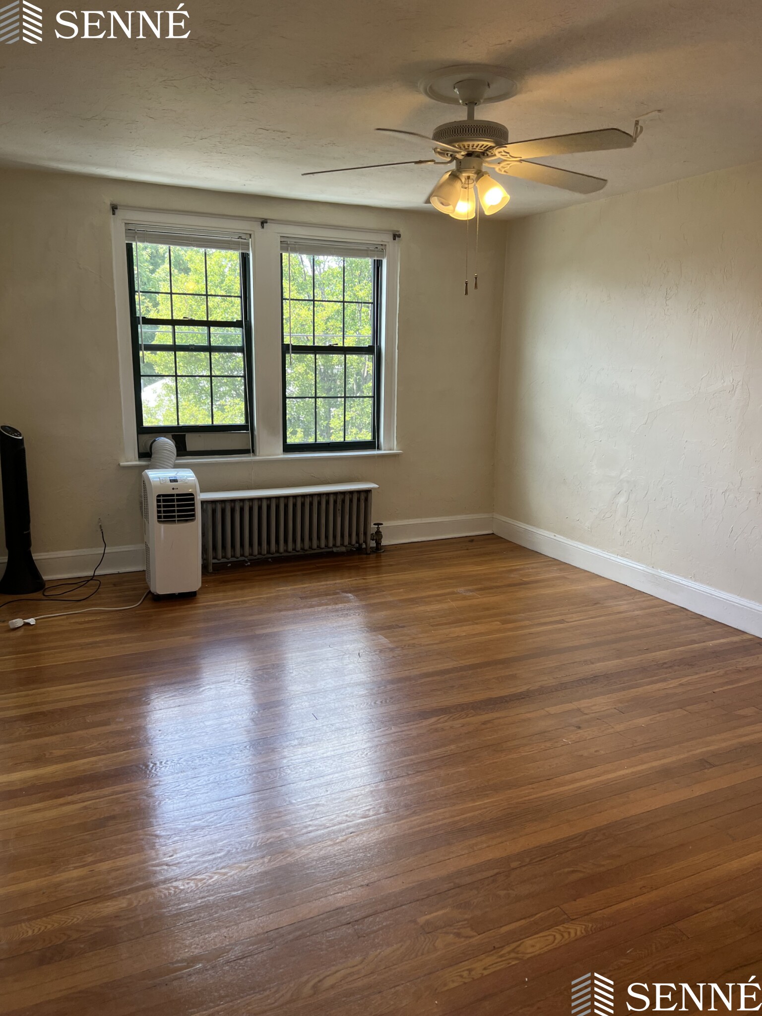 293 Spring Street Extension, Medford