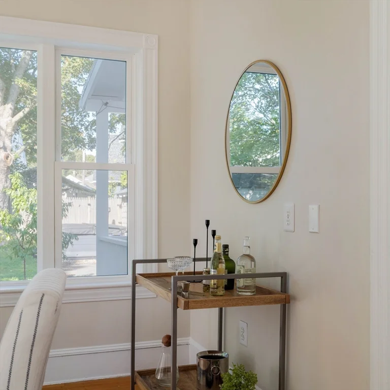 87 College Ave, Medford