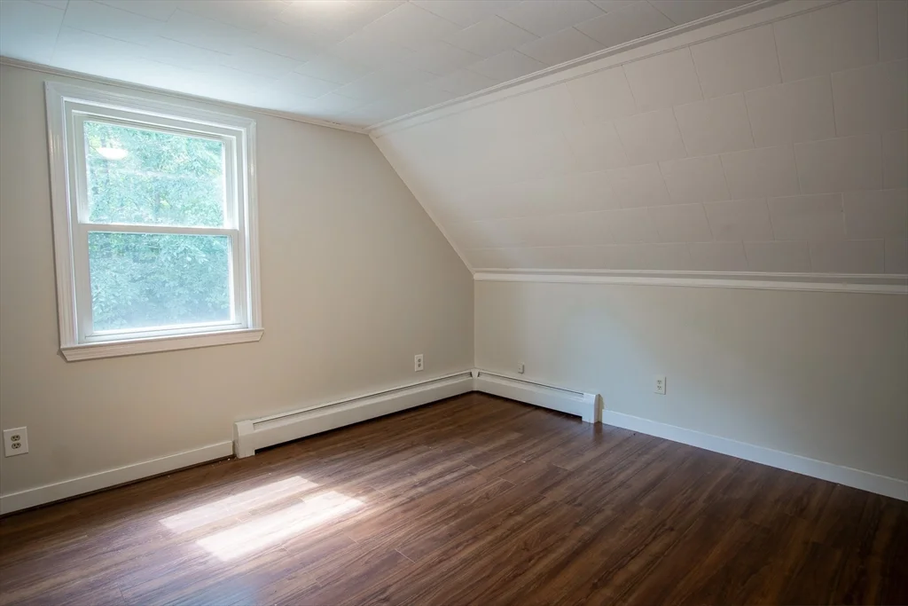 61 Orchard St, Bellingham