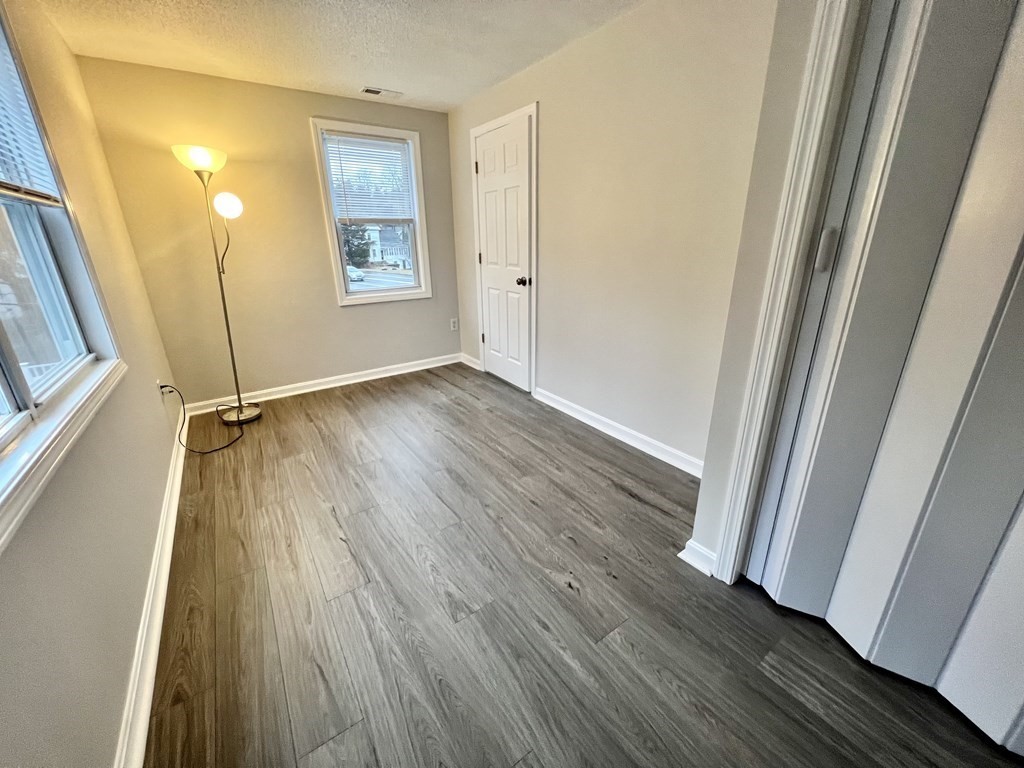 264 Middlesex Rd, Tyngsborough