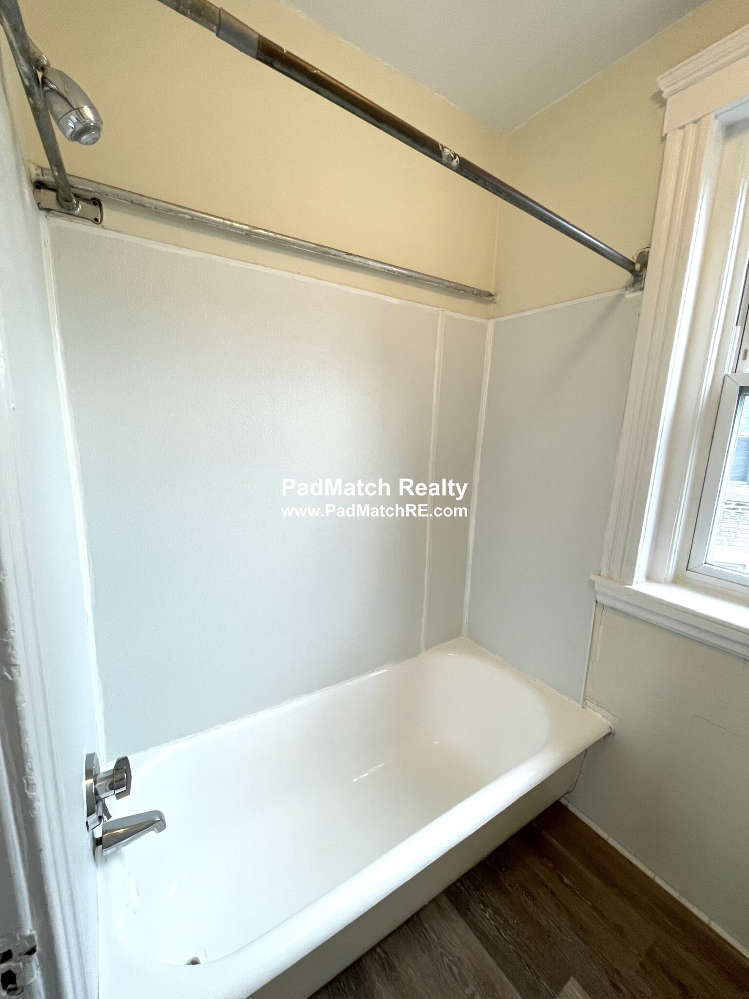 1191 Boylston St, Fenway