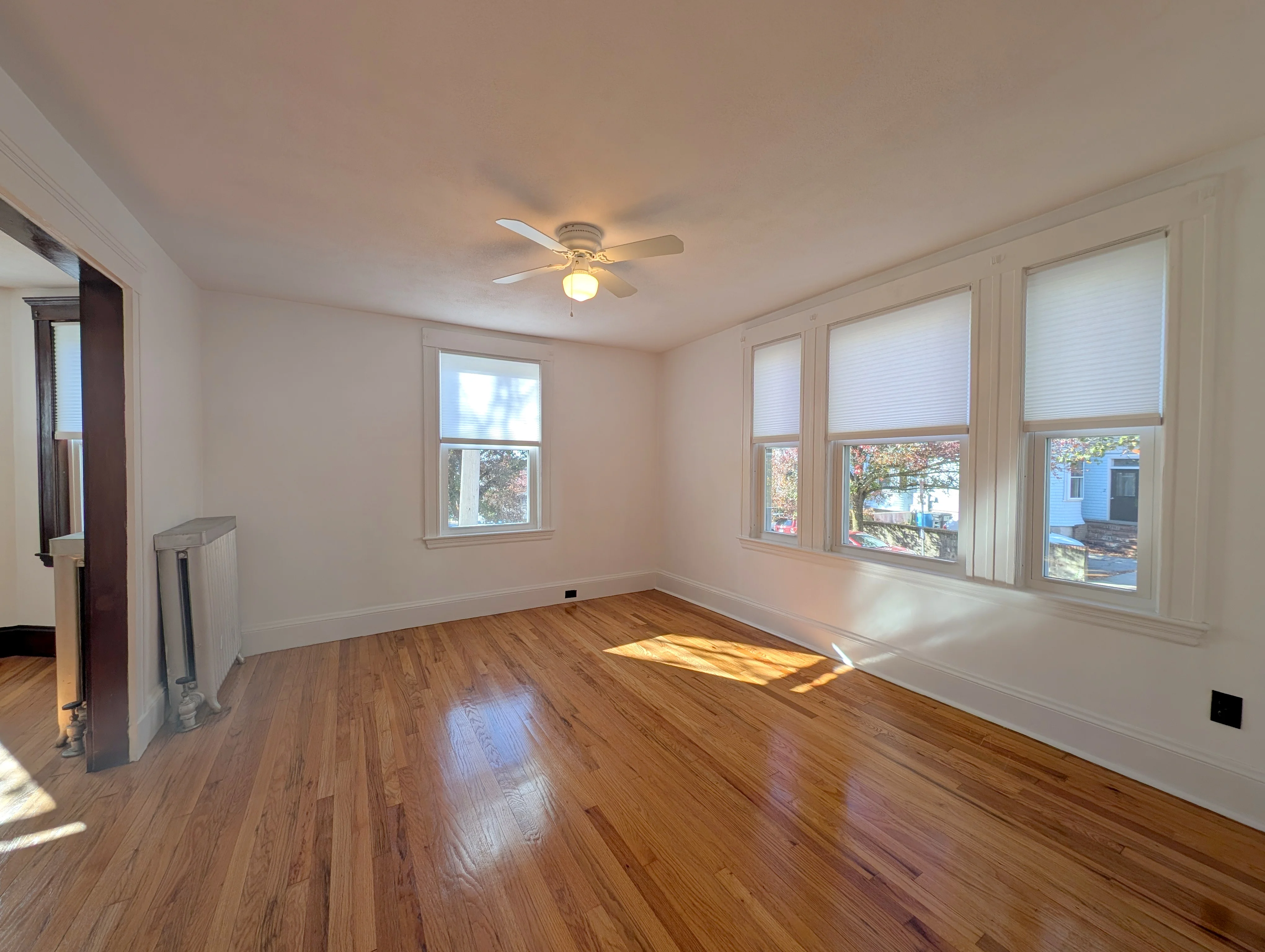 119 Lowell St, Powder House Square