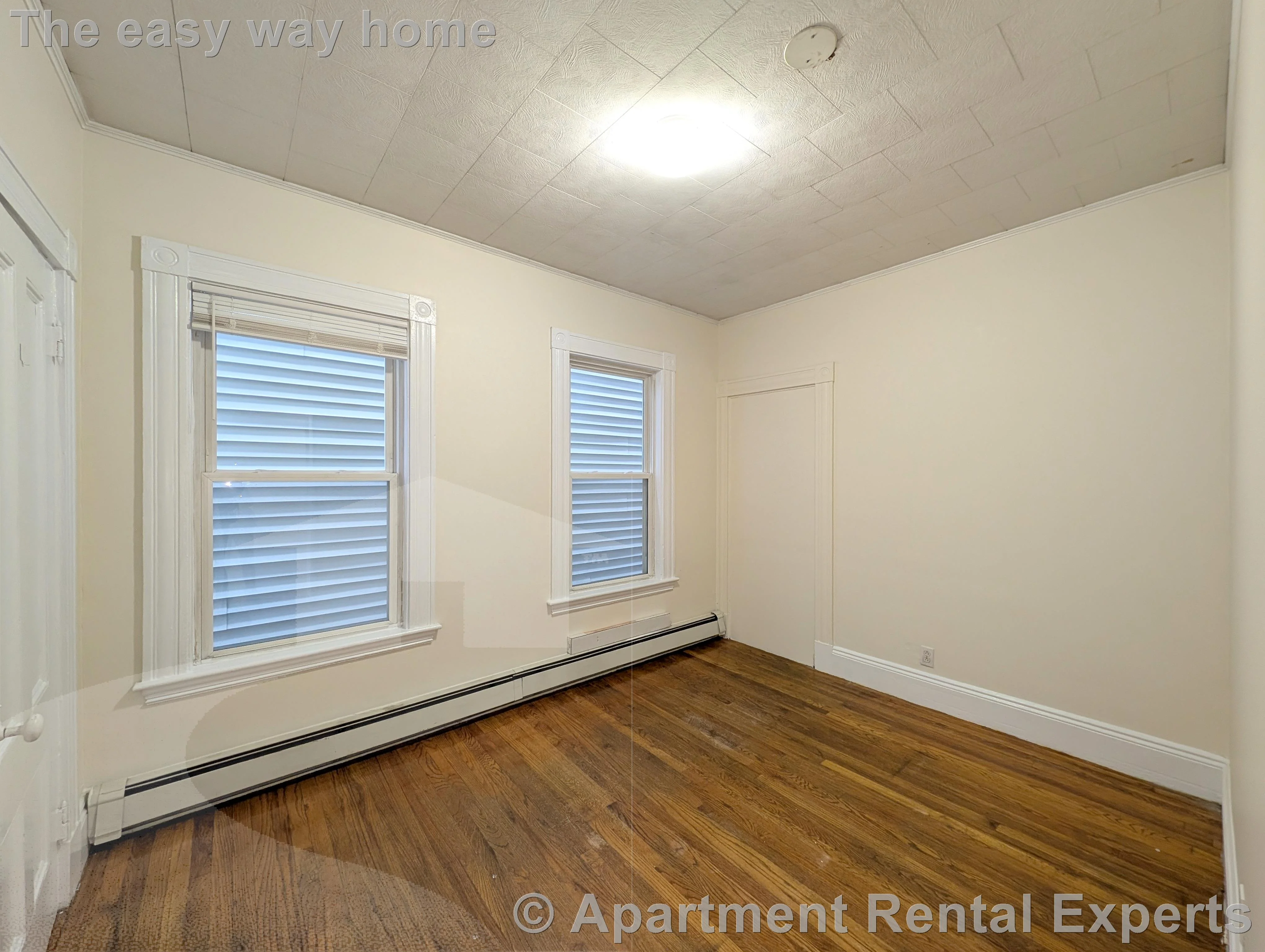 392 Washington St, Ward Two
