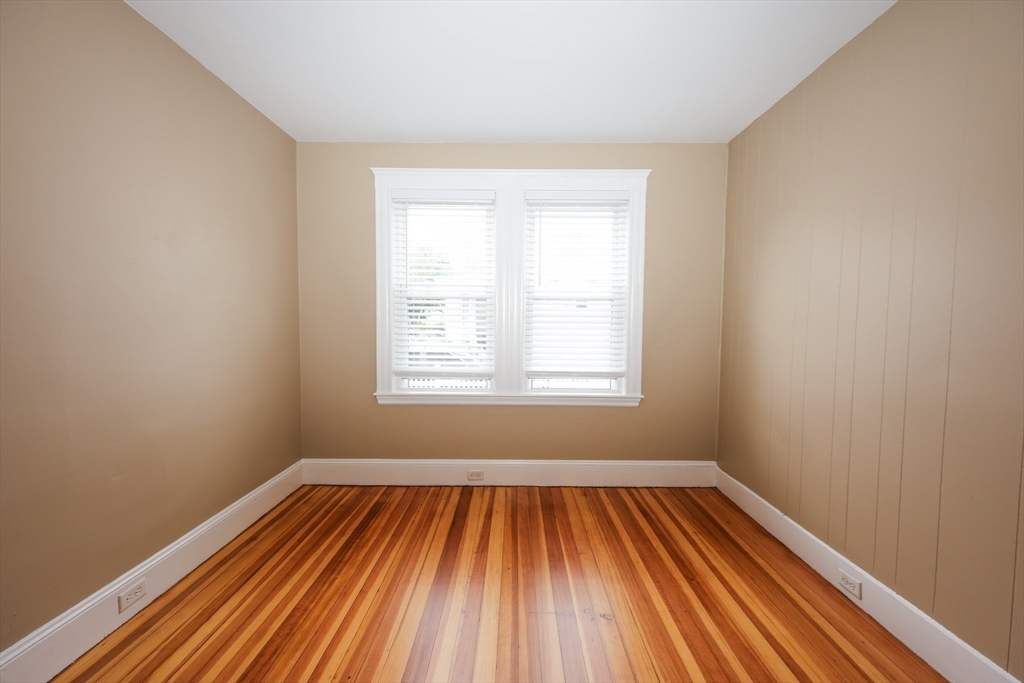 36 Lancaster St, Quincy