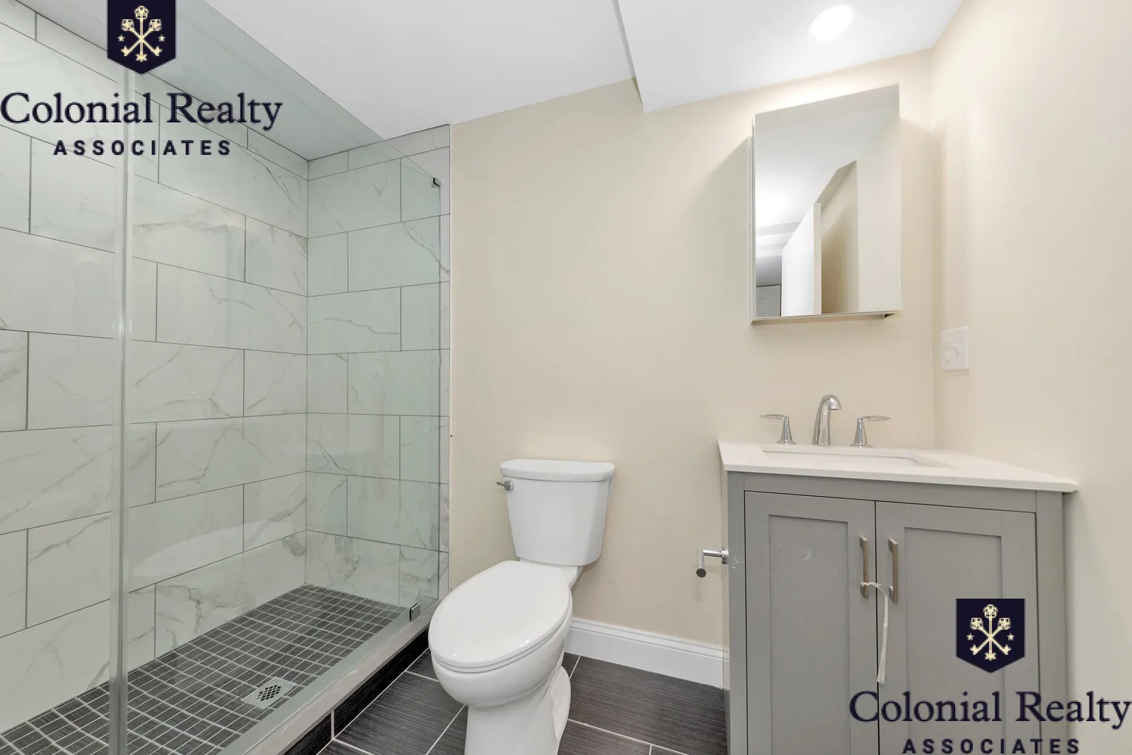 43 Wright Ave, South Medford