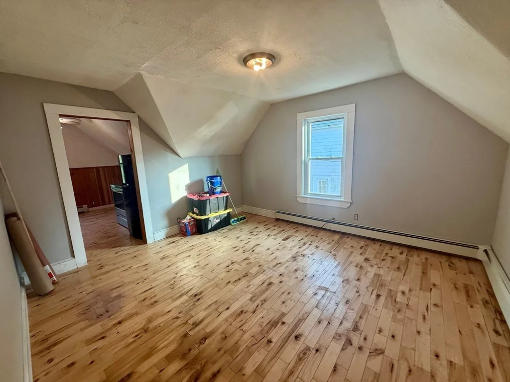 3 Murray St, Downtown