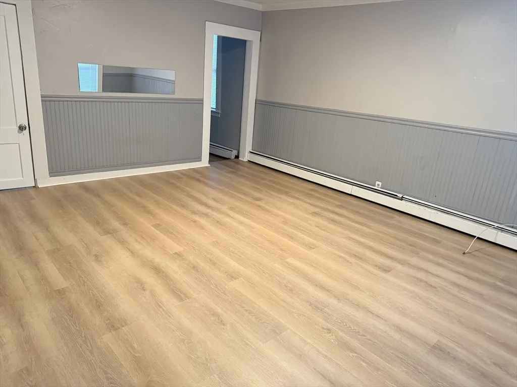 89 Spruce St, Winchendon