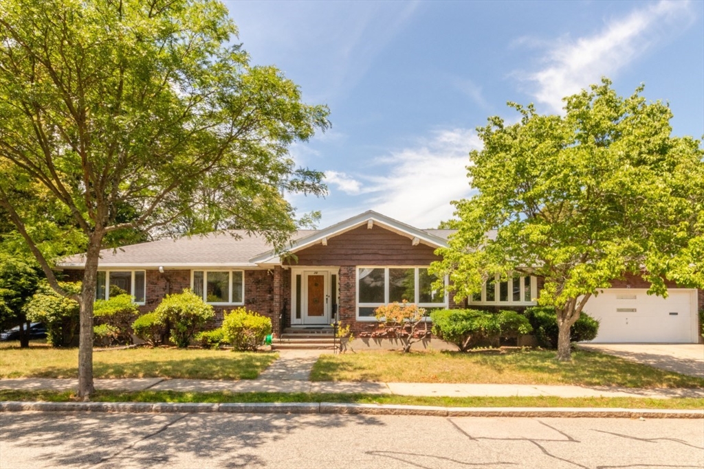 20 Mossdale, Jamaica Plain