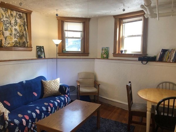 99 Hancock St, Mid-Cambridge