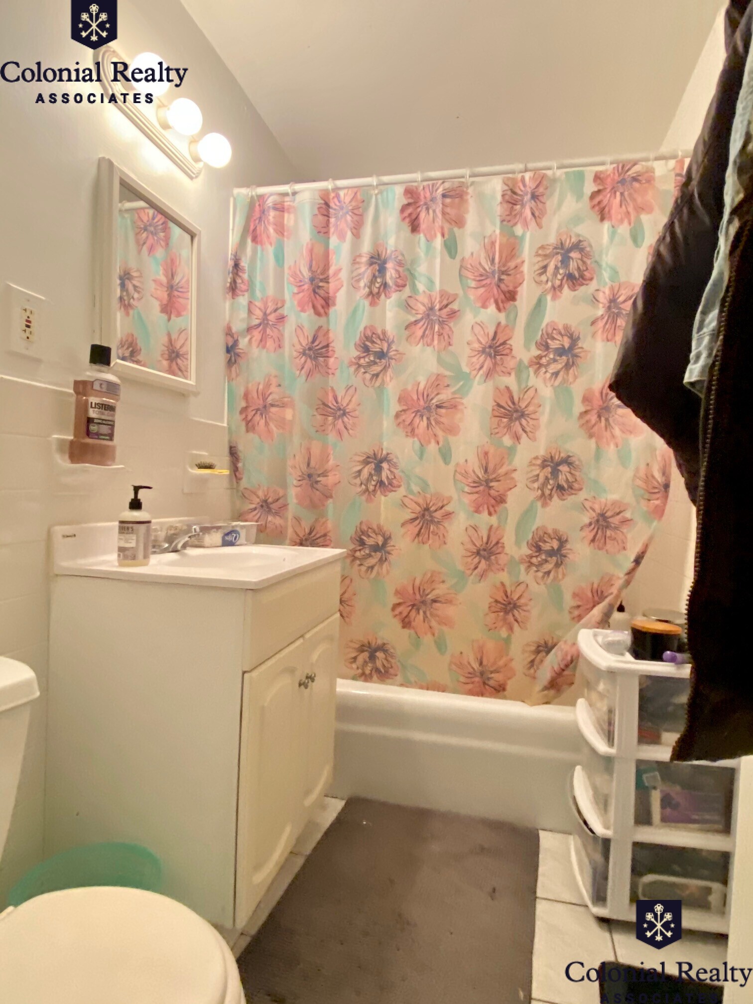 8 Griggs St, Allston