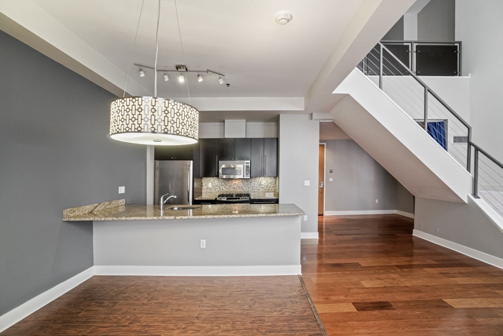 735 Harrison, South End