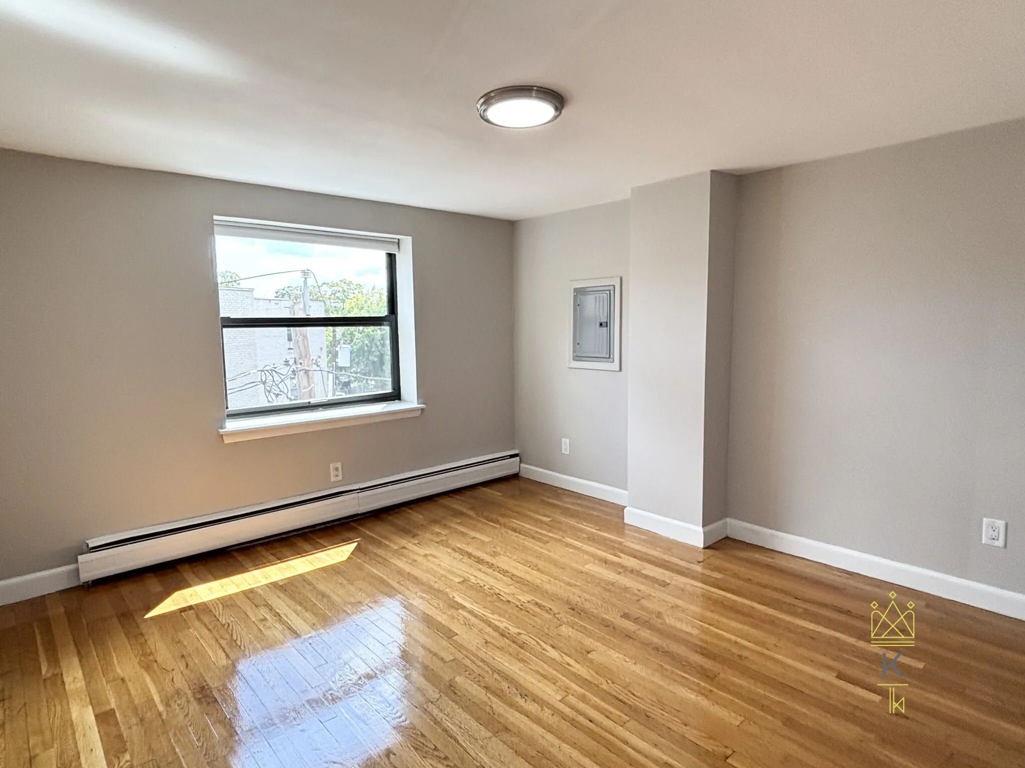 50 Harvard Ave, Harvard Avenue