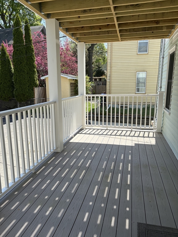 27 Knoll St, Roslindale