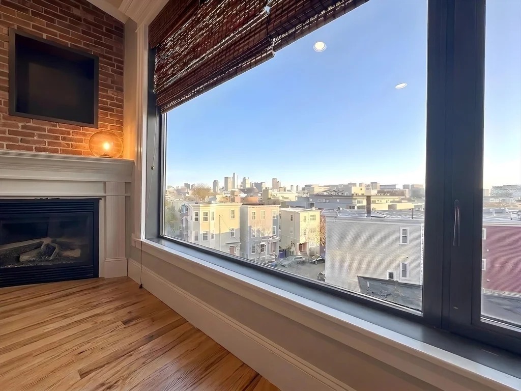 410 E 3rd, South Boston