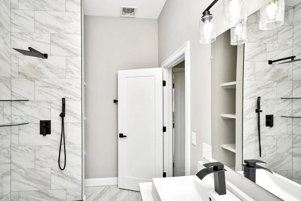 14 Rockland, Roxbury