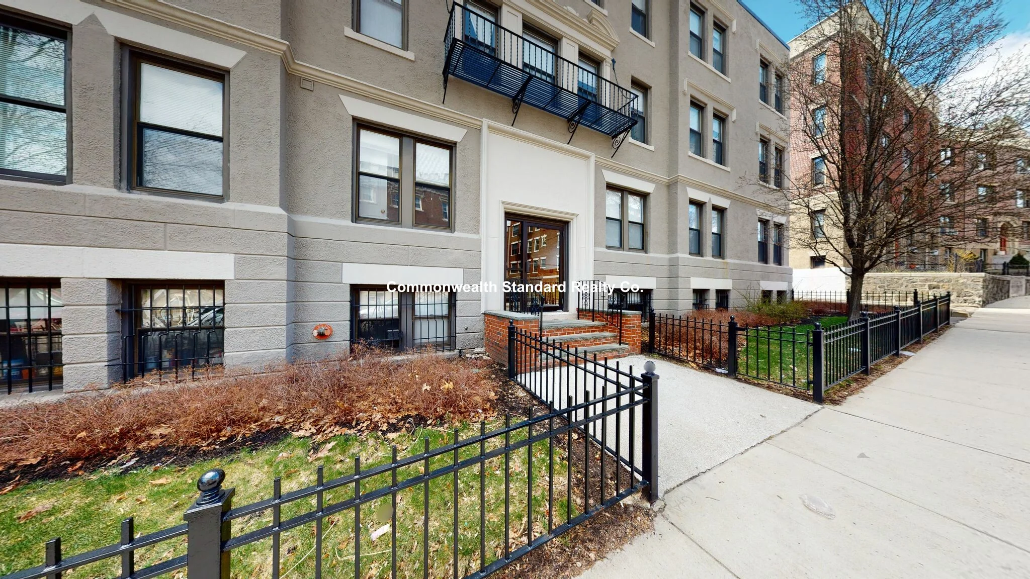 4 Park Vale Ave, Allston