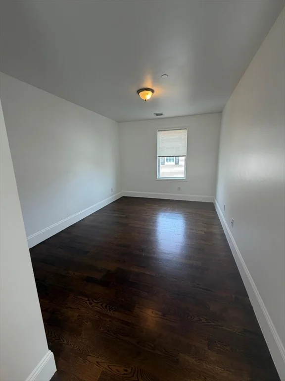 375 Crescent Ave, Chelsea