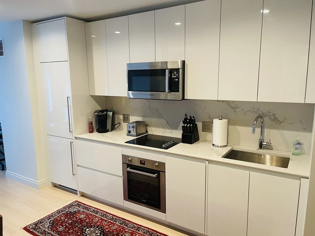 135 Seaport Blvd, Seaport District